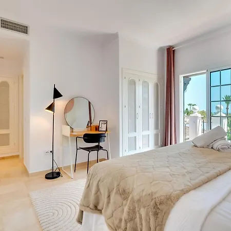 Vacation I Faldo, Golf Valley, Private Pool, 24h Security, 10 Min From The Marina Marbella