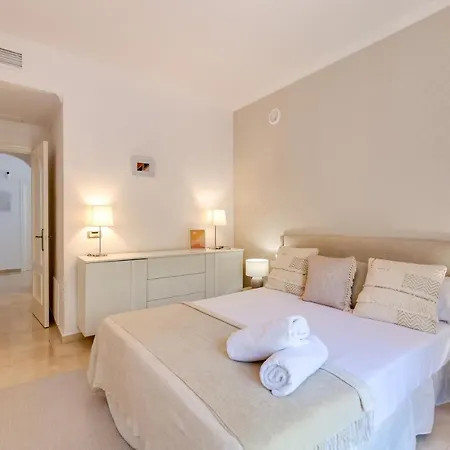 Vacation I Faldo, Golf Valley, Private Pool, 24h Security, 10 Min From The Marina Villa Marbella