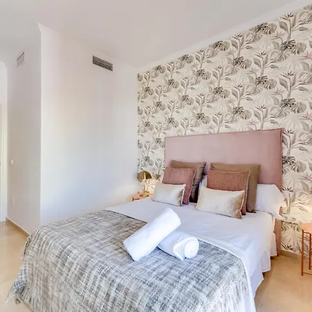 Vacation I Faldo, Golf Valley, Private Pool, 24h Security, 10 Min From The Marina Villa *