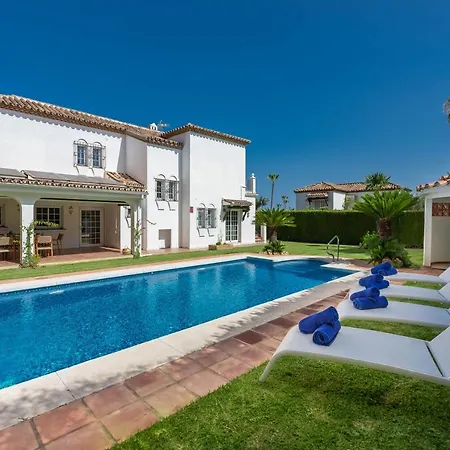 Vacation I Faldo, Golf Valley, Private Pool, 24h Security, 10 Min From The Marina Villa